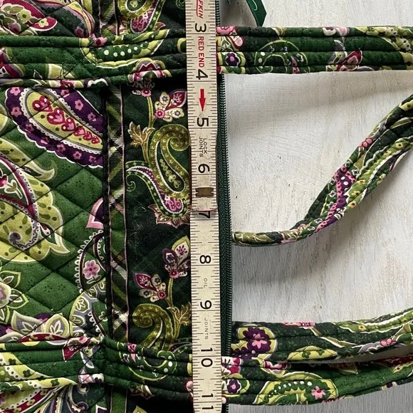 Retired Chelsea Green Vera Bradley Paisley Quilted Tote - Picture 4 of 5